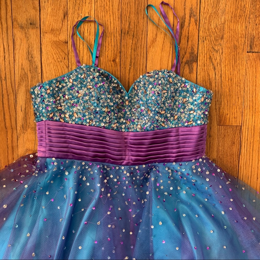 Sequence Mini Prom Dress - Picture 2 of 8